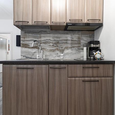 Ramino Apartments Σίμπιου Εξωτερικό φωτογραφία