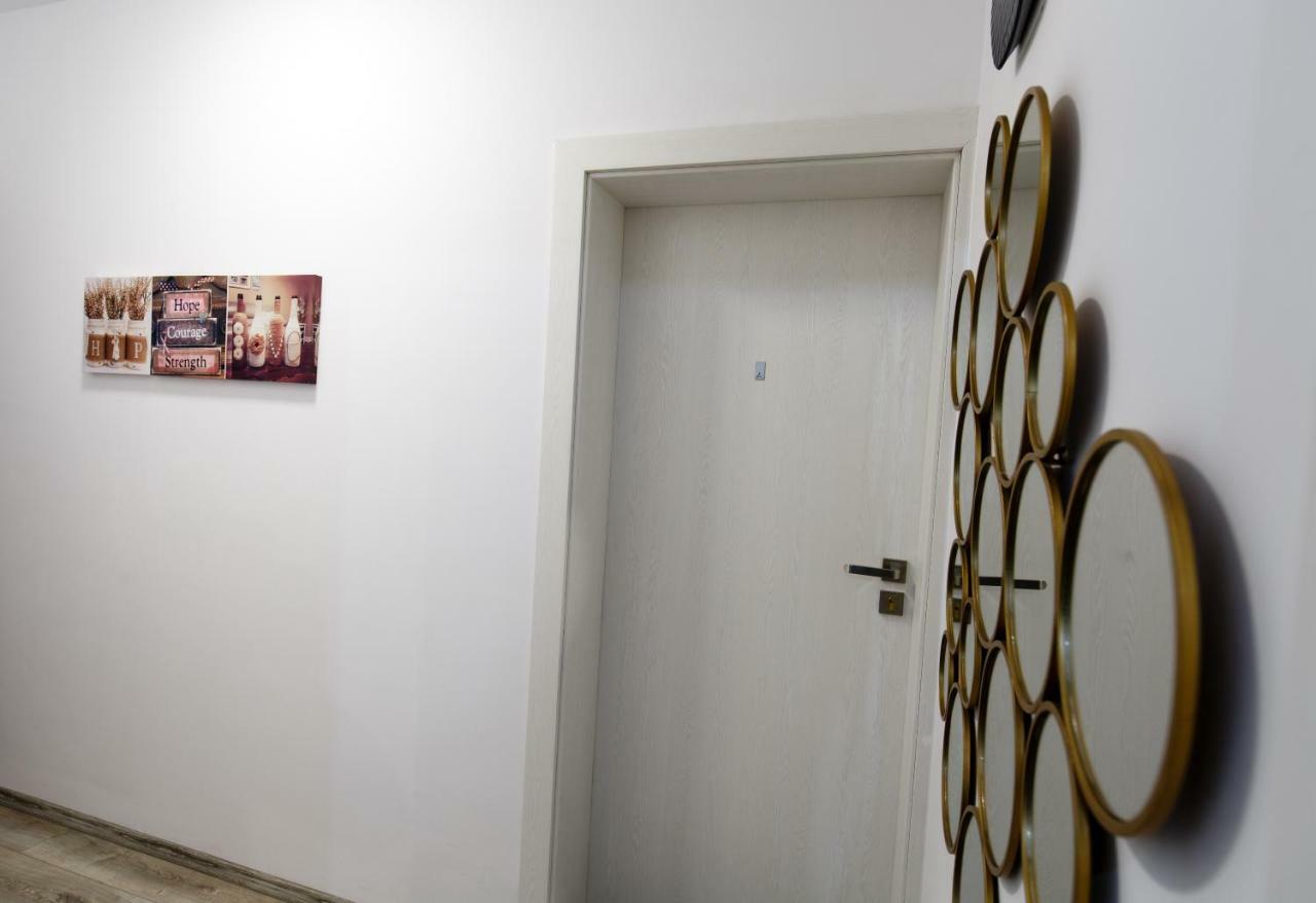 Ramino Apartments Σίμπιου Εξωτερικό φωτογραφία