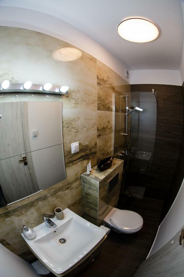 Ramino Apartments Σίμπιου Εξωτερικό φωτογραφία