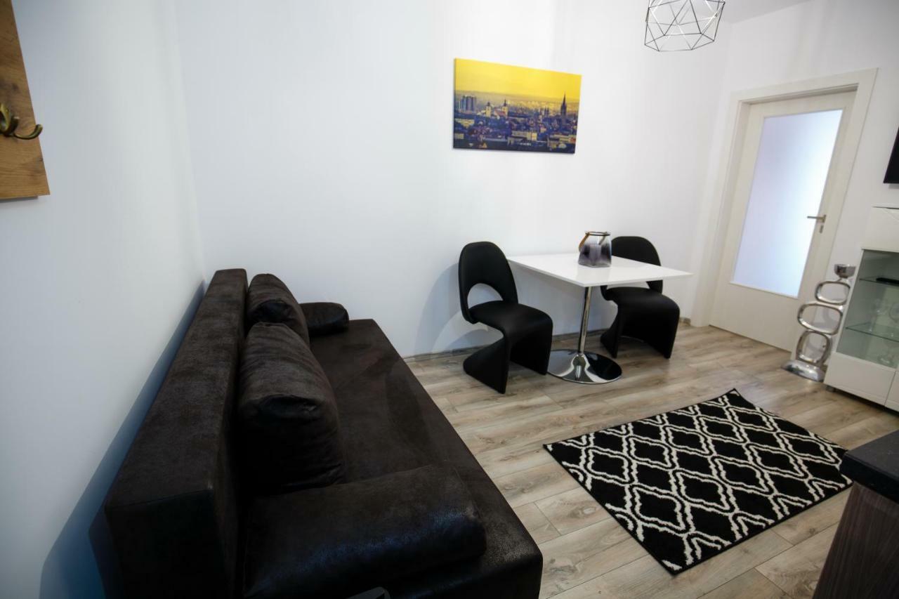 Ramino Apartments Σίμπιου Εξωτερικό φωτογραφία